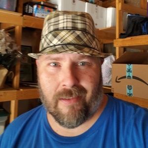 Meet your Posher, Brian